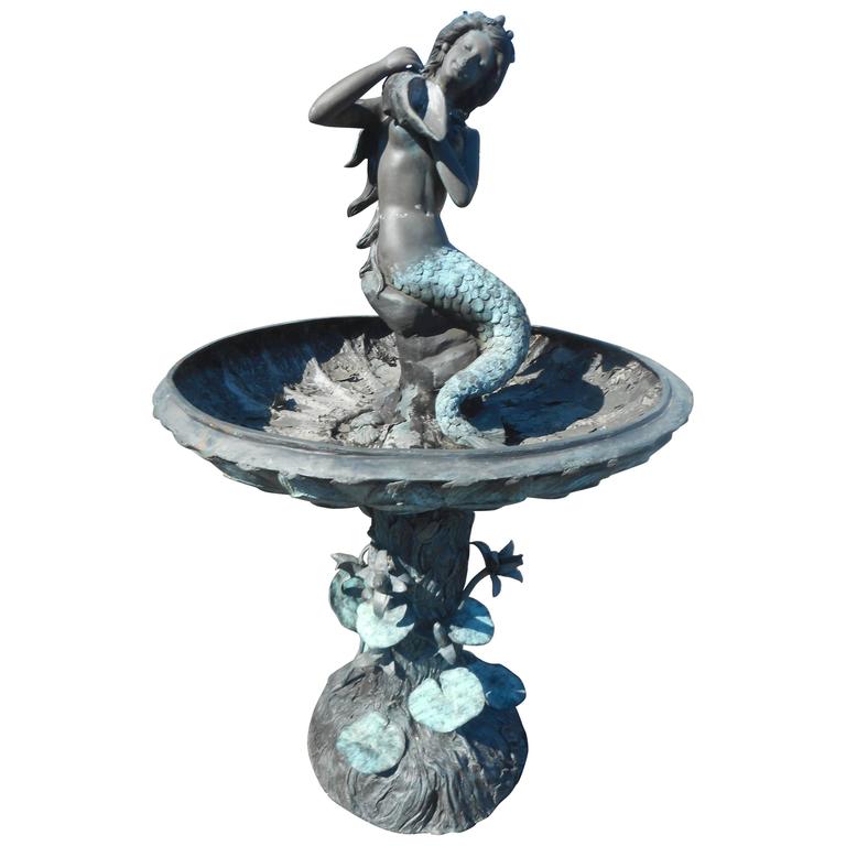 Vendo escultura de fonte de auga de serea de bronce para decoración ao aire libre