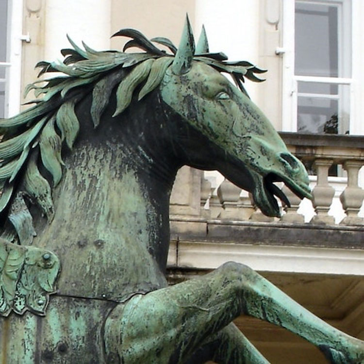 Pegasus Statue 03